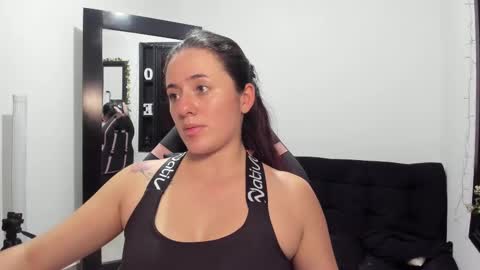 antonella  online show from March 7, 2025, 10:32 pm