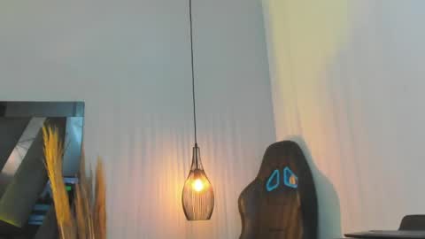 Snapshot of antonella_zapata chatting on May 14, 2026, 3:19 pm Antonella online show from May 14, 2026, 3:19 pm