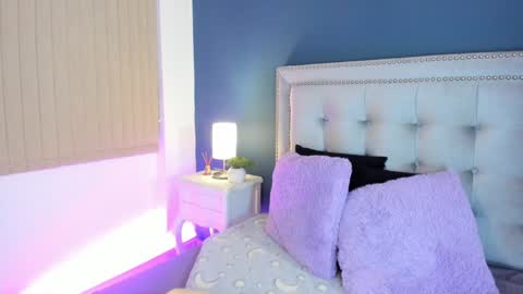 Sarah online show from December 7, 2024, 11:18 am