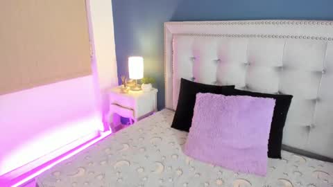 Sarah online show from February 13, 2025, 3:46 pm