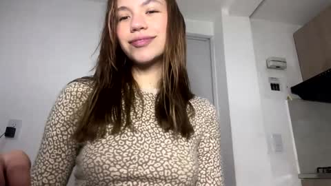 Snapshot of antonellarossii_ chatting on December 12, 2024, 11:07 am Antonella  online show from December 12, 2024, 11:07 am