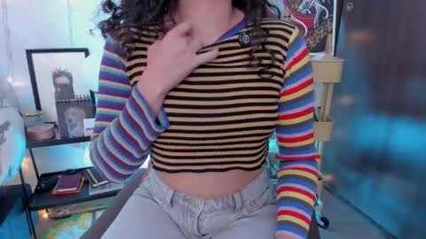 Antonia online show from November 25, 2025, 1:38 am