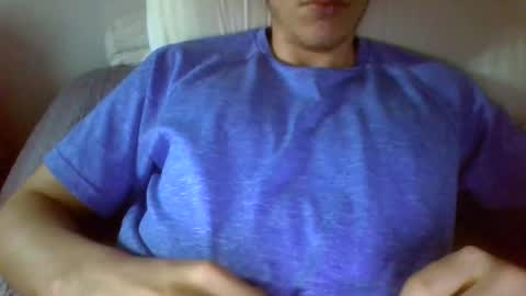 Snapshot of antonio_ricci chatting on March 12, 2025, 4:19 am antonio_ricci online show from March 12, 2025, 4:19 am