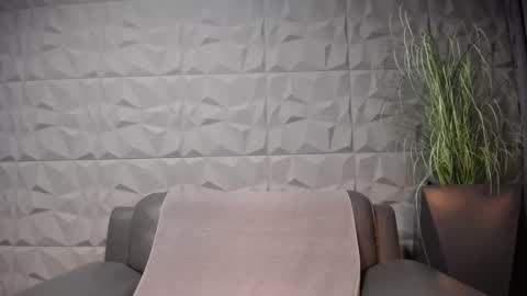 HI My name is Antonio online show from March 7, 2025, 11:16 pm