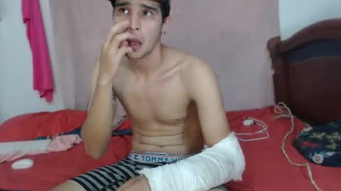 karol y antony online show from January 6, 2025, 8:07 pm