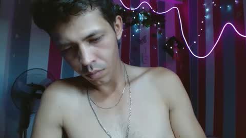 Snapshot of antony_hardx_ chatting on October 1, 2025, 7:20 pm antony_hardx_ online show from October 1, 2025, 7:20 pm