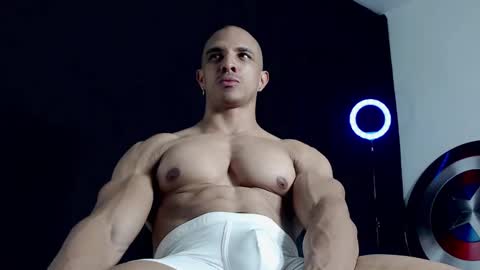 Instagram miguelangel1802  online show from February 10, 2025, 4:41 am