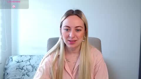 Snapshot of anttoniia chatting on February 16, 2025, 3:16 pm Antonia online show from February 16, 2025, 3:16 pm