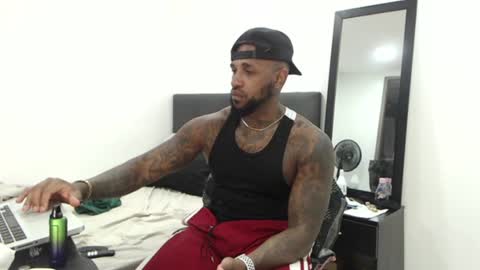 antwanblack11 online show from September 20, 2025, 1:28 am