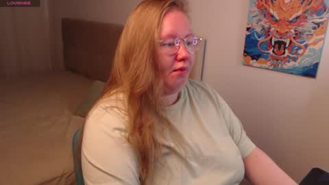 Anya Muna online show from January 7, 2025, 7:28 pm