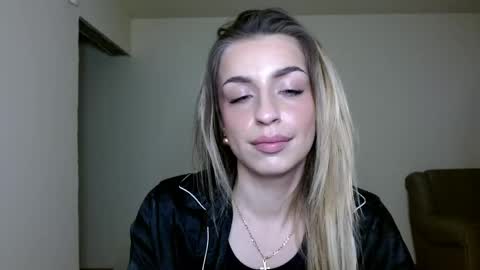 Anya online show from April 20, 2026, 5:26 pm