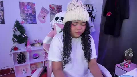 Snapshot of anyburkee chatting on December 5, 2024, 5:04 am Any online show from December 5, 2024, 5:04 am