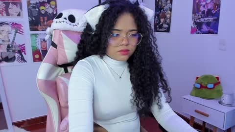 Snapshot of anyburkee chatting on January 16, 2025, 5:53 am Any online show from January 16, 2025, 5:53 am