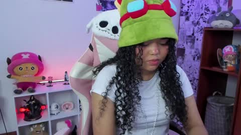 Snapshot of anyburkee chatting on January 31, 2025, 6:46 am Any online show from January 31, 2025, 6:46 am