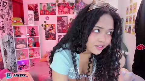 Snapshot of anyburkee chatting on October 16, 2025, 1:06 am Any online show from October 16, 2025, 1:06 am