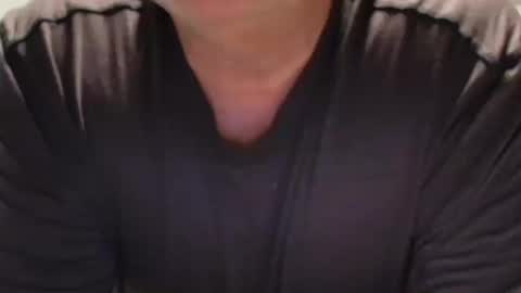 Snapshot of anydaynow2024 chatting on October 14, 2025, 4:35 am anydaynow2024 online show from October 14, 2025, 4:35 am