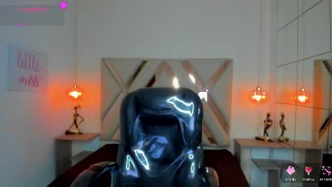 Snapshot of anyelotwink chatting on July 7, 2026, 4:15 am anyelotwink online show from July 7, 2026, 4:15 am