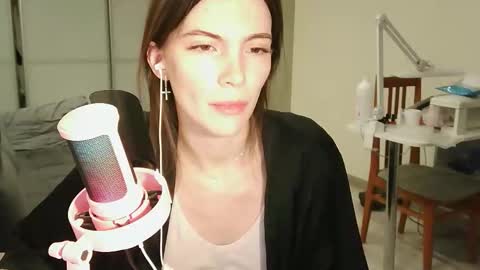 anytka12 online show from February 20, 2026, 7:47 pm