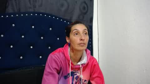 Snapshot of anyu_1306 chatting on January 12, 2025, 5:13 am anyu online show from January 12, 2025, 5:13 am