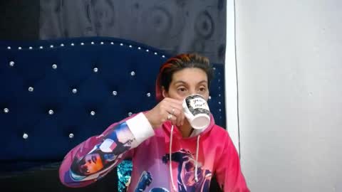 Snapshot of anyu_1306 chatting on January 19, 2025, 8:39 am anyu online show from January 19, 2025, 8:39 am