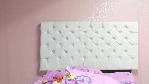 Aome Rainbow online show from February 23, 2025, 10:09 pm