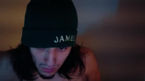 Snapshot of apachewithawebcam chatting on November 2, 2025, 10:17 am ApacheWithWebcam online show from November 2, 2025, 10:17 am