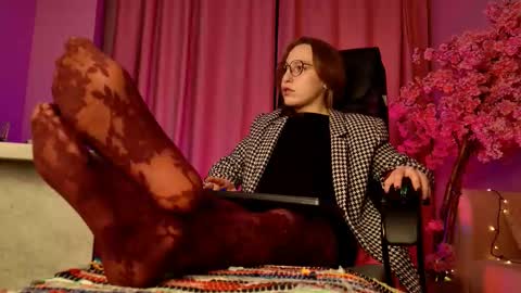 APHEX QUEEN online show from October 10, 2025, 9:08 am