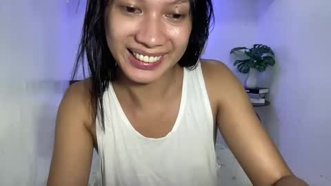 Snapshot of aphr0dite_x chatting on September 30, 2025, 12:10 pm Roman Goddess online show from September 30, 2025, 12:10 pm