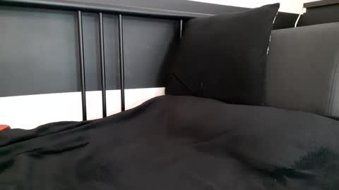 Snapshot of apollobest77 chatting on September 24, 2025, 11:57 am apollobest77 online show from September 24, 2025, 11:57 am