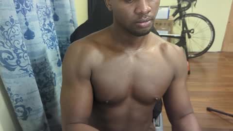 apollodarkmn online show from December 11, 2024, 9:45 pm