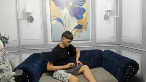 Snapshot of apolo_jonnes chatting on March 28, 2026, 2:11 am online show from March 28, 2026, 2:11 am