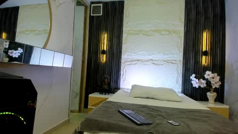 Snapshot of apolo_jonnes chatting on April 2, 2026, 2:53 am online show from April 2, 2026, 2:53 am