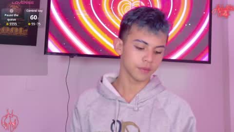 Snapshot of apolo_prince1 chatting on April 28, 2026, 2:27 am Apolo online show from April 28, 2026, 2:27 am