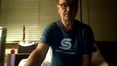 Snapshot of apony58 chatting on October 23, 2025, 4:23 am Adam online show from October 23, 2025, 4:23 am