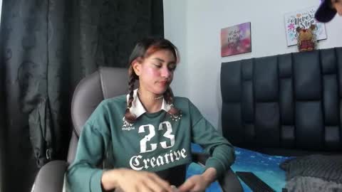 sofi y kevin online show from December 16, 2025, 1:05 pm