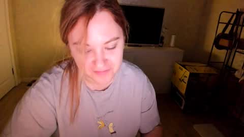 Snapshot of appleyummybuns chatting on November 29, 2025, 6:00 pm appleyummybuns online show from November 29, 2025, 6:00 pm