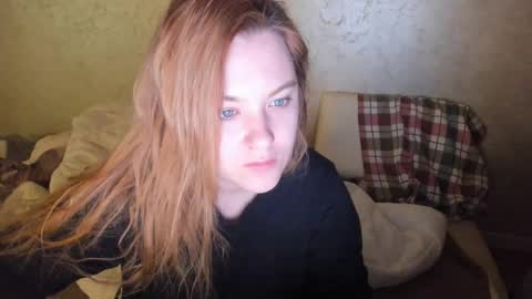 Snapshot of appleyummybuns chatting on March 3, 2026, 4:18 am appleyummybuns online show from March 3, 2026, 4:18 am