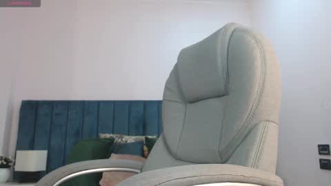 April Bunny online show from November 22, 2025, 7:46 pm