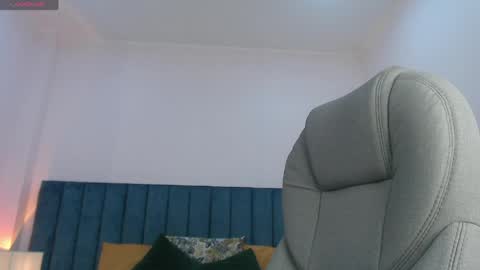 Snapshot of april__bunny chatting on April 21, 2026, 9:17 pm April Bunny online show from April 21, 2026, 9:17 pm