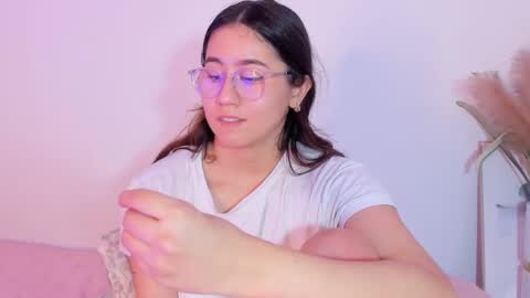 april_angels online show from February 28, 2025, 7:14 pm