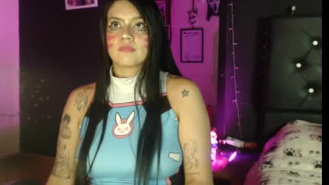 Snapshot of aprildol chatting on February 11, 2025, 3:18 am lucy online show from February 11, 2025, 3:18 am