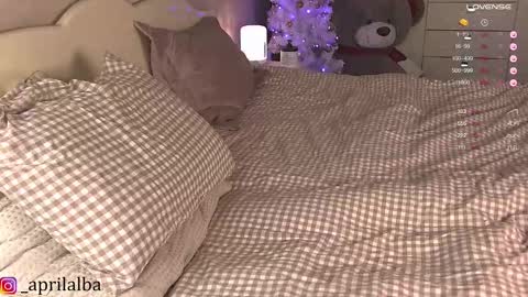 Snapshot of aprilinalba chatting on December 19, 2024, 9:18 am ALEKSANDRA POLYAKOVA online show from December 19, 2024, 9:18 am