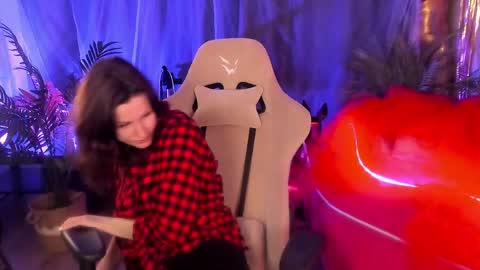 aprill_o_nill online show from March 25, 2026, 3:18 pm