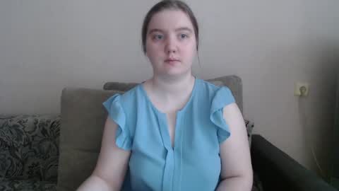 Josefin online show from May 16, 2026, 4:20 am