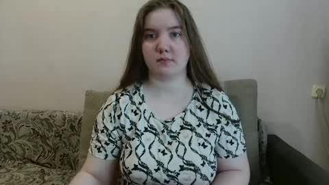 Josefin online show from May 25, 2026, 3:12 am