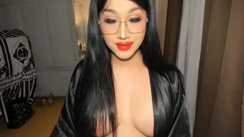 Snapshot of aqueenofcumxx chatting on March 21, 2026, 5:05 pm Alicia online show from March 21, 2026, 5:05 pm