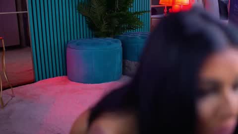 arabellaposh online show from January 14, 2026, 5:57 am