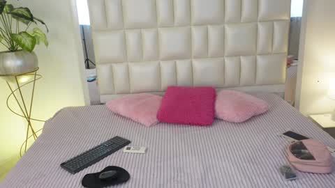   online show from January 28, 2025, 4:18 am