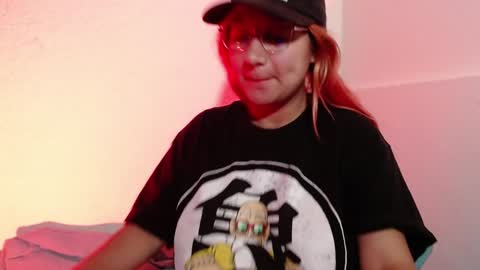 Miss Aradia online show from December 5, 2024, 4:42 am