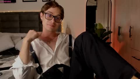 Snapshot of archiekingss chatting on April 23, 2026, 8:33 pm Archie online show from April 23, 2026, 8:33 pm